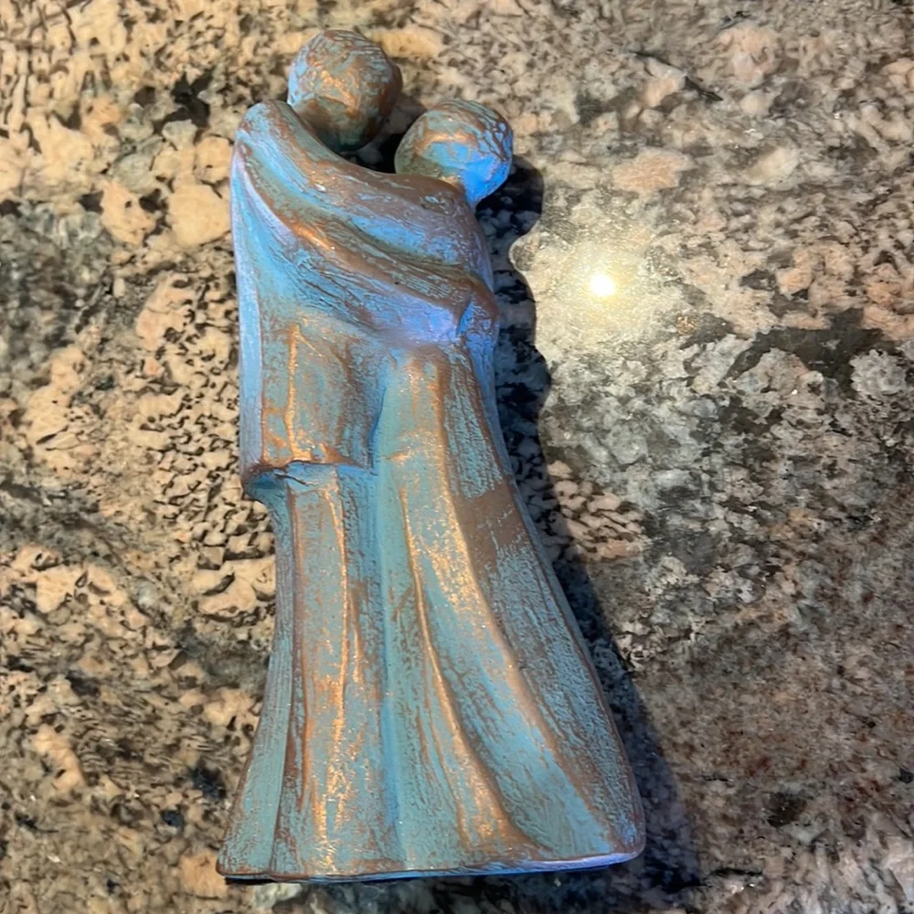 Ministry of Hearts* Statuette